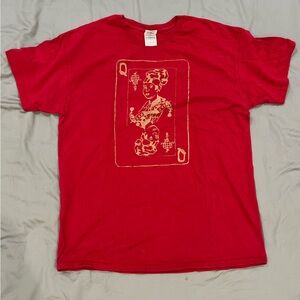 L Red short sleeve graphic t-shirt